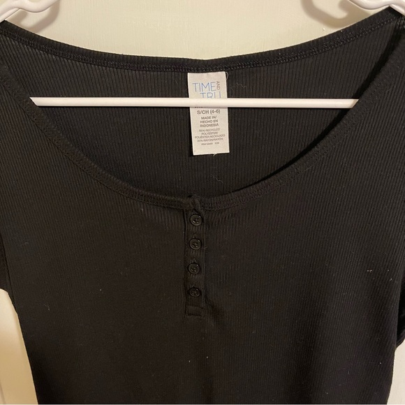 Time and Tru Maternity small. Black - Picture 8 of 8